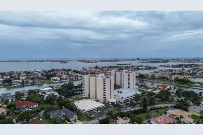 5940 Pelican Bay Plaza S #406, Gulfport, FL 33707 - Photo 39