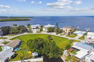 W Shell Point Rd, Ruskin, FL 33570 - Photo 1