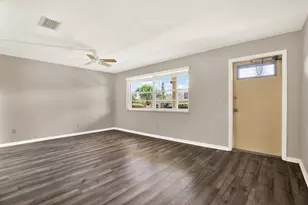 2960 59th St S, Gulfport, FL 33707 - Photo 9