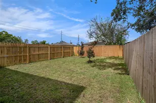 3623 N 54th St, Tampa, FL 33619 - Photo 25