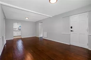 835 35th Ave S, Saint Petersburg, FL 33705 - Photo 5