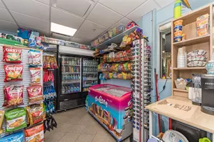 25 Causeway Blvd, Clearwater Beach, FL 33767 - Photo 5