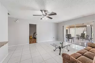 1209 Wild Feather Ln, Sun City Center, FL 33573 - Photo 15