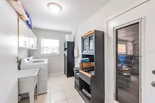 1209 Wild Feather Ln, Sun City Center, FL 33573 - Photo 21