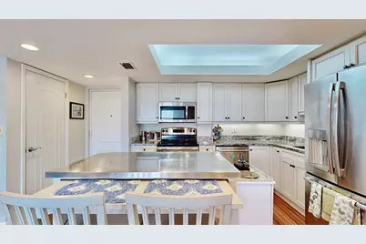 4900 Brittany Drive S #1011, Saint Petersburg, FL 33715 - Photo 7