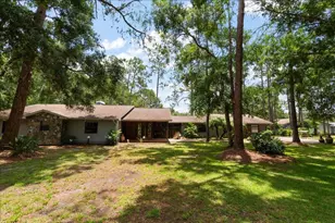 935 Ranch Rd, Tarpon Springs, FL 34688 - Photo 1