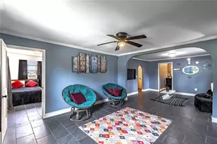 762 30th Ave, Saint Petersburg, FL 33705 - Photo 3