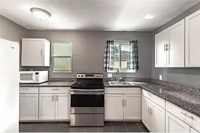 762 30th Avenue, Saint Petersburg, FL 33705 - Photo 7