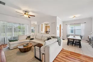 4641 Rolling Green Dr, Wesley Chapel, FL 33543 - Photo 13