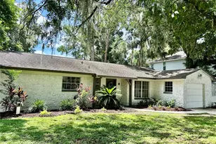 17017 Paula Ln, Lutz, FL 33558 - Photo 3