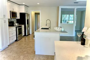 17017 Paula Ln, Lutz, FL 33558 - Photo 21