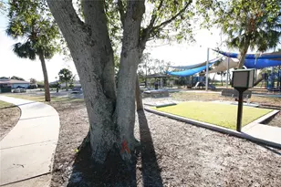 3921 E Eden Roc Cir, Tampa, FL 33634 - Photo 29