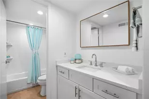 5700 Mariner St, Tampa, FL 33609 - Photo 29
