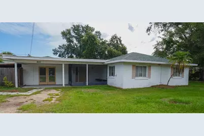 800 Saint Petersburg Drive, Oldsmar, FL 34677 - Photo 1