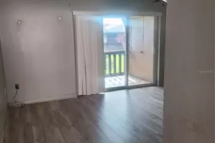 303 E Whitehall Ct, Tampa, FL 33604 - Photo 5