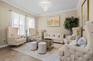 19418 Paddock View Dr, Tampa, FL 33647 - Photo 7