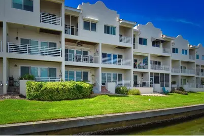 4667 Mirabella Court, Saint Pete Beach, FL 33706 - Photo 43