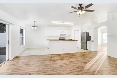 517 Royal Ridge Street, Valrico, FL 33594 - Photo 7