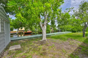 106 W North Branch Rd, Ruskin, FL 33570 - Photo 25