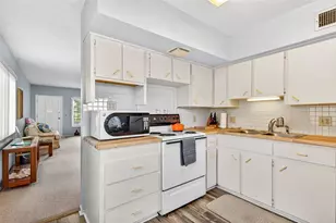 2370 Jamaican St, Clearwater, FL 33763 - Photo 13