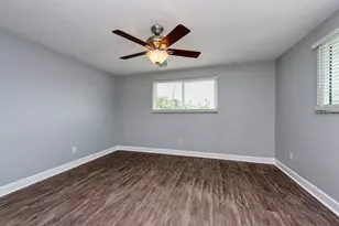 3700 Alabama Ave NE, Saint Petersburg, FL 33703 - Photo 23