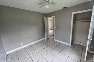 3167 6th Ave S, Saint Petersburg, FL 33712 - Photo 7