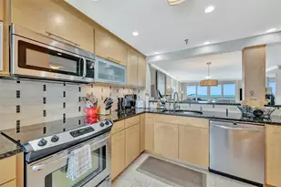 17900 Gulf Blvd, Redington Shores, FL 33708 - Photo 9