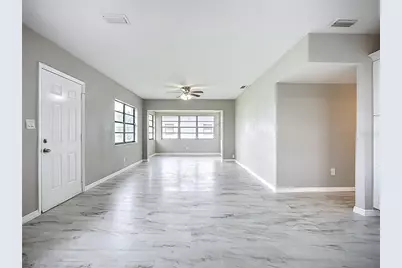 6228 Florida Circle W, Apollo Beach, FL 33572 - Photo 9