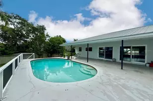 613 Kingston Ct, Apollo Beach, FL 33572 - Photo 23