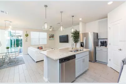 2760 Emory Sound Place, Brandon, FL 33510 - Photo 9