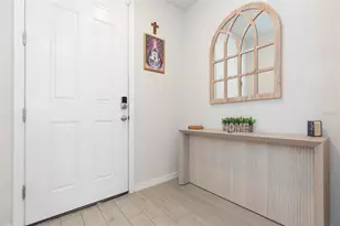 2760 Emory Sound Pl, Brandon, FL 33510 - Photo 5