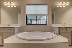 12744 Bergstrom Bay Dr, Riverview, FL 33579 - Photo 25