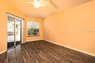 34016 Valencia Dr, Leesburg, FL 34788 - Photo 11