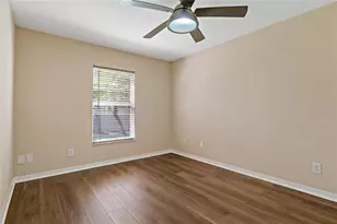 8211 Canyon Creek Way, Tampa, FL 33647 - Photo 21