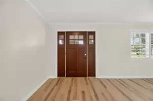 813 W Woodlawn Ave, Tampa, FL 33603 - Photo 5