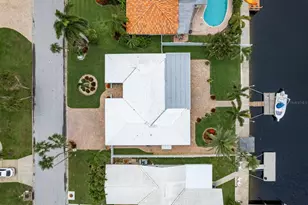 3301 Seaway Dr, New Port Richey, FL 34652 - Photo 3