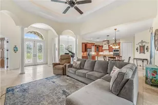 10096 Southern Breeze Ct, Weeki Wachee, FL 34613 - Photo 9