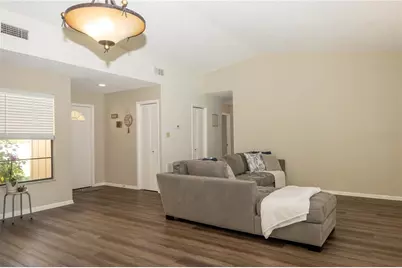 419 Bloomingfield Drive, Brandon, FL 33511 - Photo 7