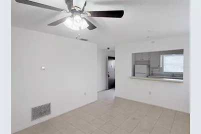 390 301 Boulevard W #8D, Bradenton, FL 34205 - Photo 7