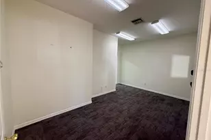 4426 5th St W, Bradenton, FL 34207 - Photo 3