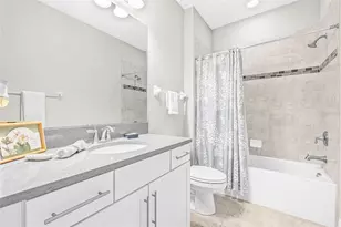 9237 Fox Sparrow Rd, Tampa, FL 33626 - Photo 21