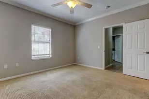 2152 Portofino Pl, Palm Harbor, FL 34683 - Photo 23