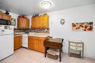 7740 Boca Ciega Dr, Saint Pete Beach, FL 33706 - Photo 15