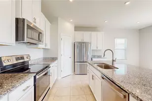 10827 High Noon Trl, Parrish, FL 34219 - Photo 11