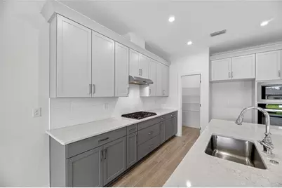 6218 Hidden Branch Drive, Apollo Beach, FL 33572 - Photo 7