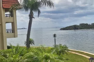 132 1st St E, Tierra Verde, FL 33715 - Photo 23