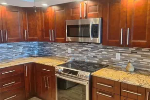 132 1st St E, Tierra Verde, FL 33715 - Photo 7