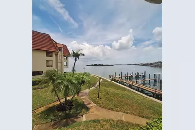 132 1st Street E #101, Tierra Verde, FL 33715 - Photo 3