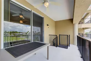 300 Capri Blvd, Treasure Island, FL 33706 - Photo 11