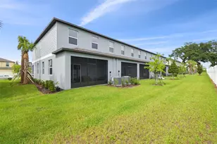 36390 Well Hill Wy, Zephyrhills, FL 33541 - Photo 47